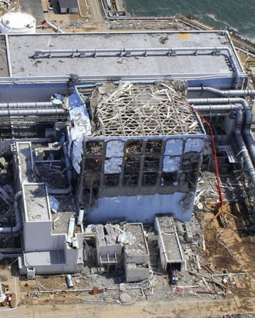 Fukushima no. 4 damage